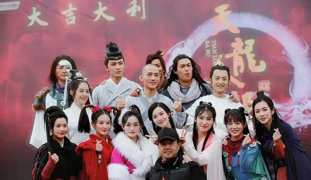 梦幻西游有私服么?
